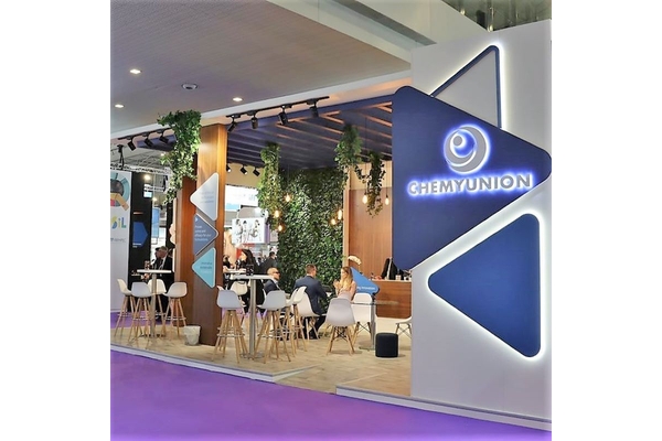 Image chemyunion booth at in-cosmetics global