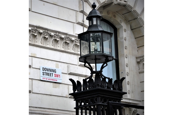 downing street sign board