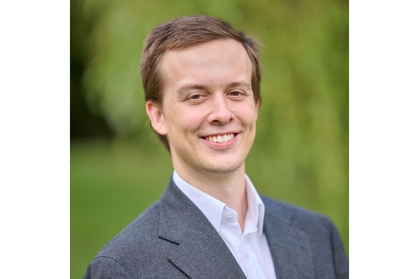 Image Headshot of Stanley Mitchell.