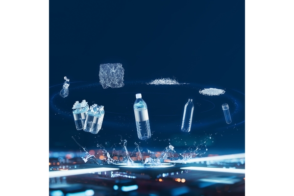 Image circular economy of PET bottle starting from pellets and going back to PCR feedstock