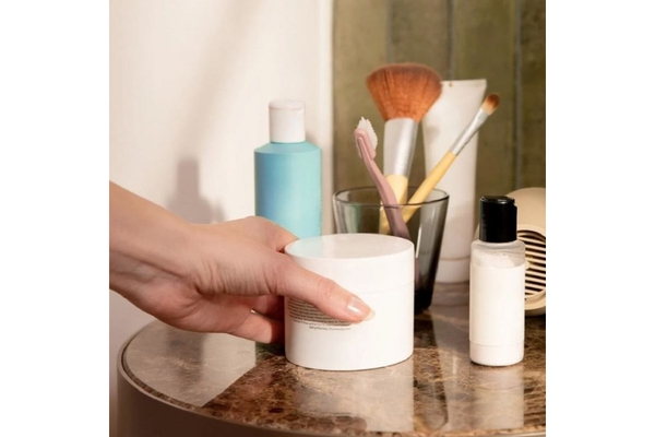 Sekkisei Clear Wellness Overnight Cream