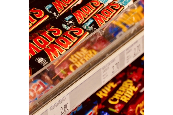 Image Mars chocolate bars in supermarket.