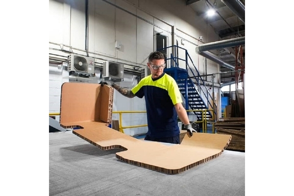 Image Hexacomb medical packaging by Smurfit Westrock