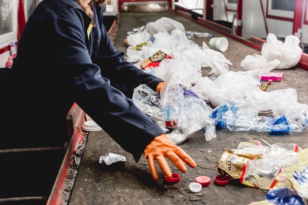 recycling conveyor