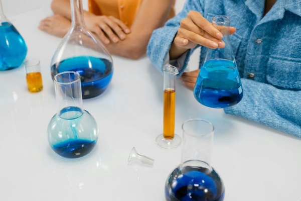 Image ingredients in lab flasks