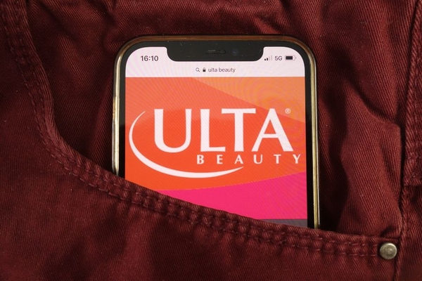 Image ulta beauty logo on phone screen