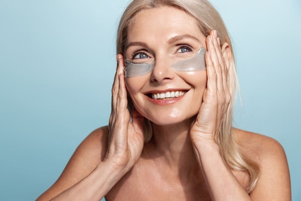 Image elderly woman anti aging
