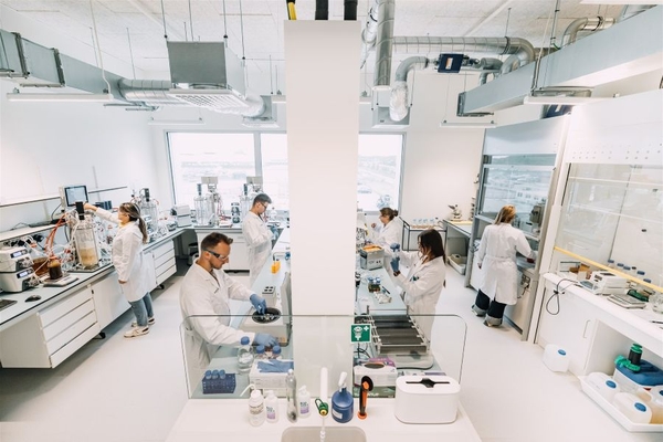 AmphiStar Labs