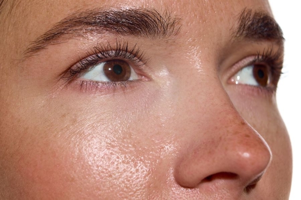 Image woman with clear skin