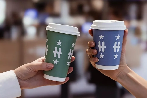 Image Huhtamaki's cup lids for Hesburger