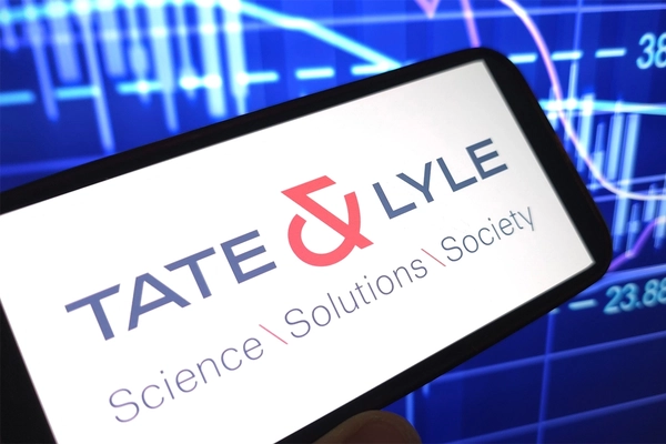 Image Tate & Lyle logo on smartphone.