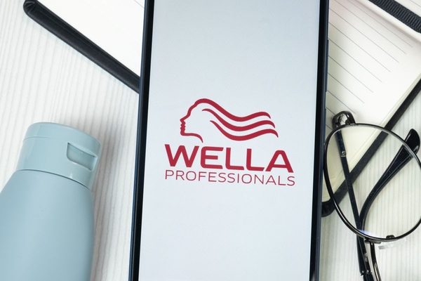 Wella store logo