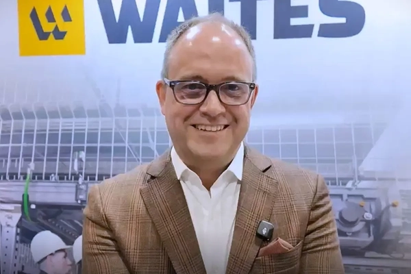 Image tradeshow headshot of industry expert