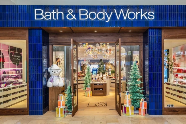 Image bath and body works store front