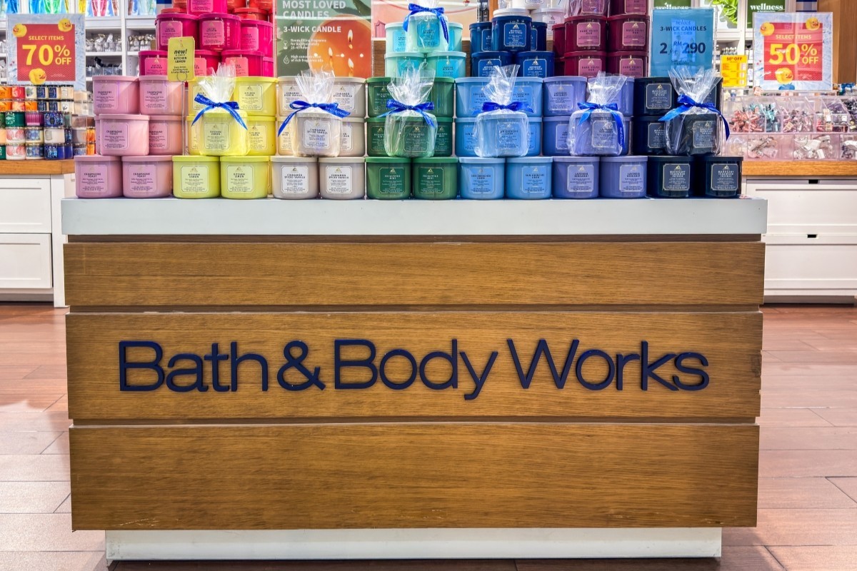 Barington takes Bath & Body Works stake and urges sale, report says