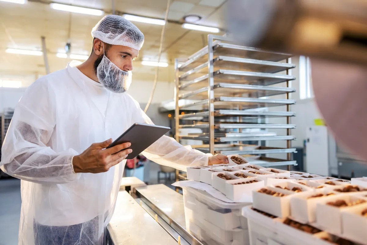 AI’s food safety potential faces trust and data barriers, finds Cornell study